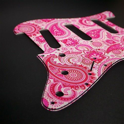 Pickguard fender strat - pickguard,