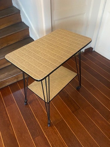 Table roulettes années 50 - à,