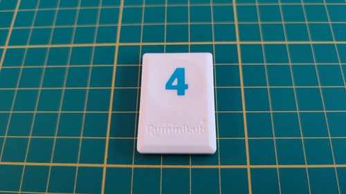 Tuile chiffre quatre - tuile, bleu