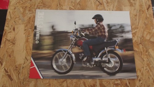 Catalogue brochure motos - catalogue,