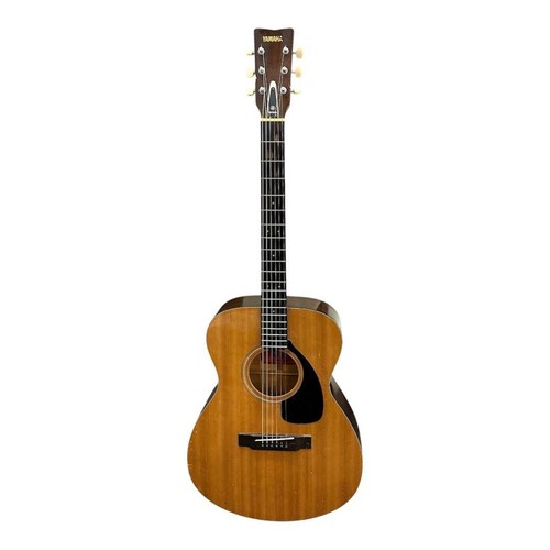 Yamaha 110 acoustic guitar - fg-110,