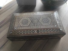 Boite vintage en bois, marqueterie avec nacre, style oriental