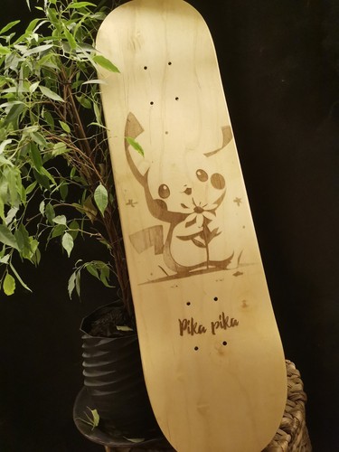 Planche skate pikachu - skate, pokémon