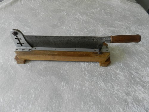 Rare ancien coupe pain art - ancien,