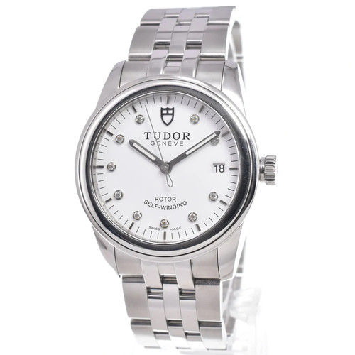 Style tudor date automatique - tudor,