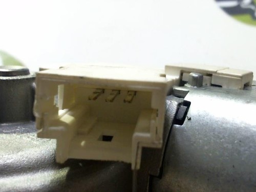 Moteur essuie glace arriere