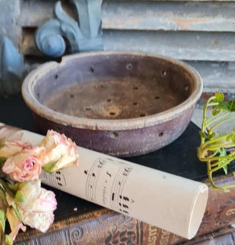 Ancienne faisselle egouttoir - ancienne,