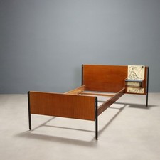 Lit Simple Vintage avec Table de Chevet Bois Design Années 60 Original