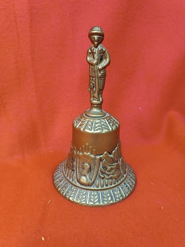 Cloche ancienne laiton - en,