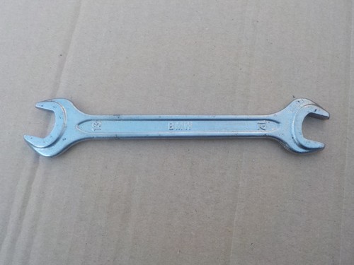 Cle plate heyco bmw - 12/13,