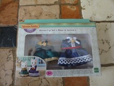   Sylvanian Families  Dress Up