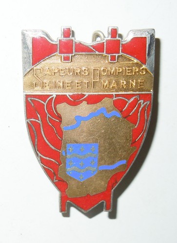 Insigne sapeurs pompiers - sapeurs,