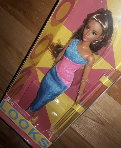 Barbie signature looks - barbie,