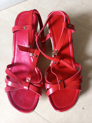 Sandales compensées rouges - , en