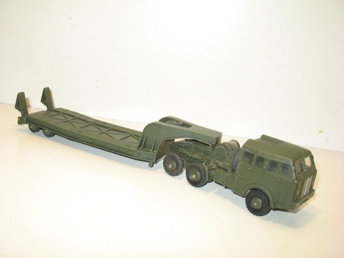 Dinky toys camion berliet - dinky,