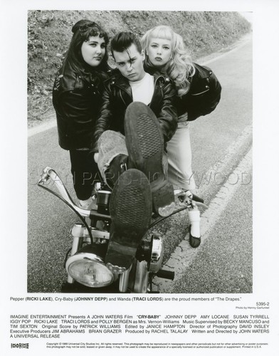 Tracy lords johnny - tracy,
