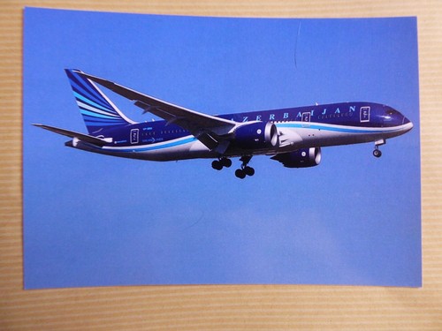 787 azerbaijan airlines - ,
