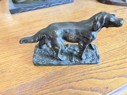 Bronze chien mène - bronze, pj