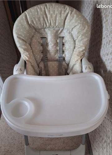 Chaise haute pour enfants