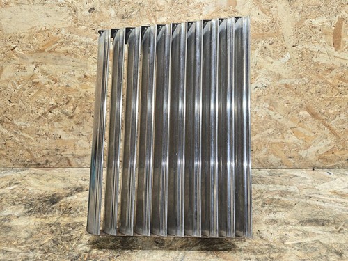 Bentley 1980 grille - t2,