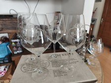 Lot de 4 jolis verres à