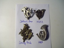 militaria 4 insignes pucelle