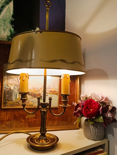 Superbe lampe bouillotte