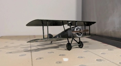 Avion biplan miniature