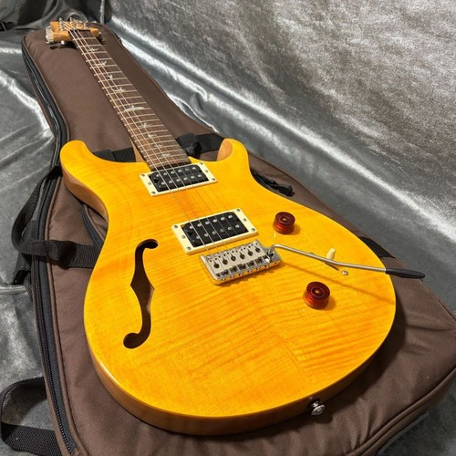 Guitare semi creuse - prs, se
