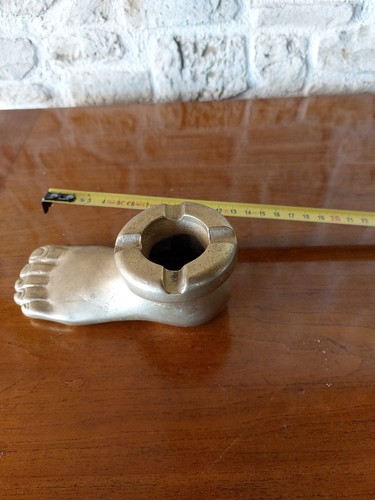 Original cendrier forme de - en,