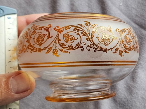 Vase bonbonnière en - ou,