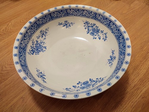 Belle ancienne vasque bassine - ancienne,