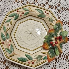 Fitz and Floyd Iconic Winter Wonderland Canape Plate 9 1/2" 3d Mistletoe Holiday