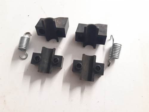 Fixation axe roues avants - d,