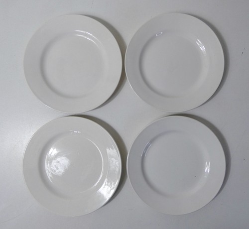 Assiettes plates blanches - plates,