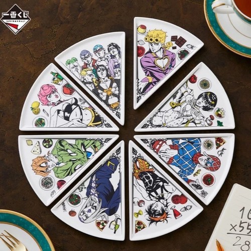 Ensemble complet assiettes - complet, d'assiettes