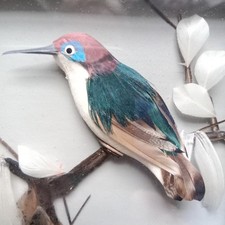 Oiseau sur une branche Diorama