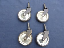 4 roulettes ancienne Pneus