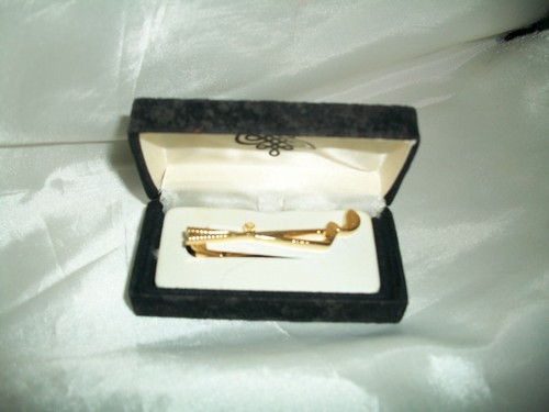 Gold tone golf - tone, tie