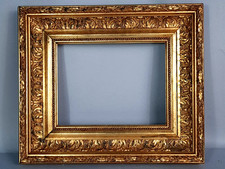 Cadre ancien perlé 36x30,5 cm, feuillure: 23x18 cm bois stuc doré C680 S