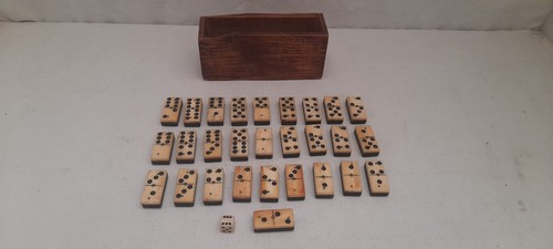 Boite domino ancien 3 - 28,