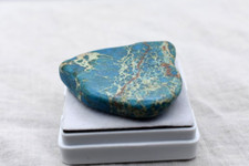 Pierre précieuse certifiée