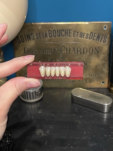 Plaquette prothèses - plaquette,