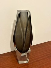 Vase en verre vintage, taille