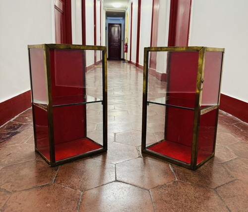Rare paire vitrines - , de