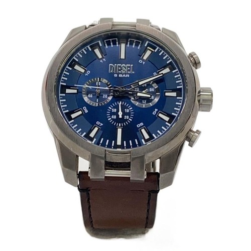 Montre analogique quartz - analogique, à