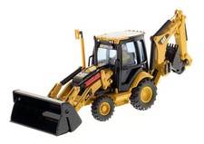 DIECAST MASTERS, Tractopelle