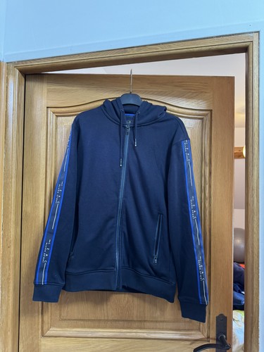 Sweat capuche avec zip - capuche, izac