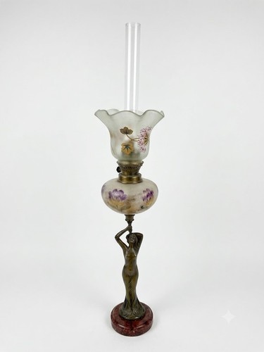 Lampe pétrole art - à,