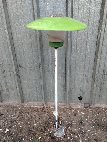 Ancien lampadaire - ancien,